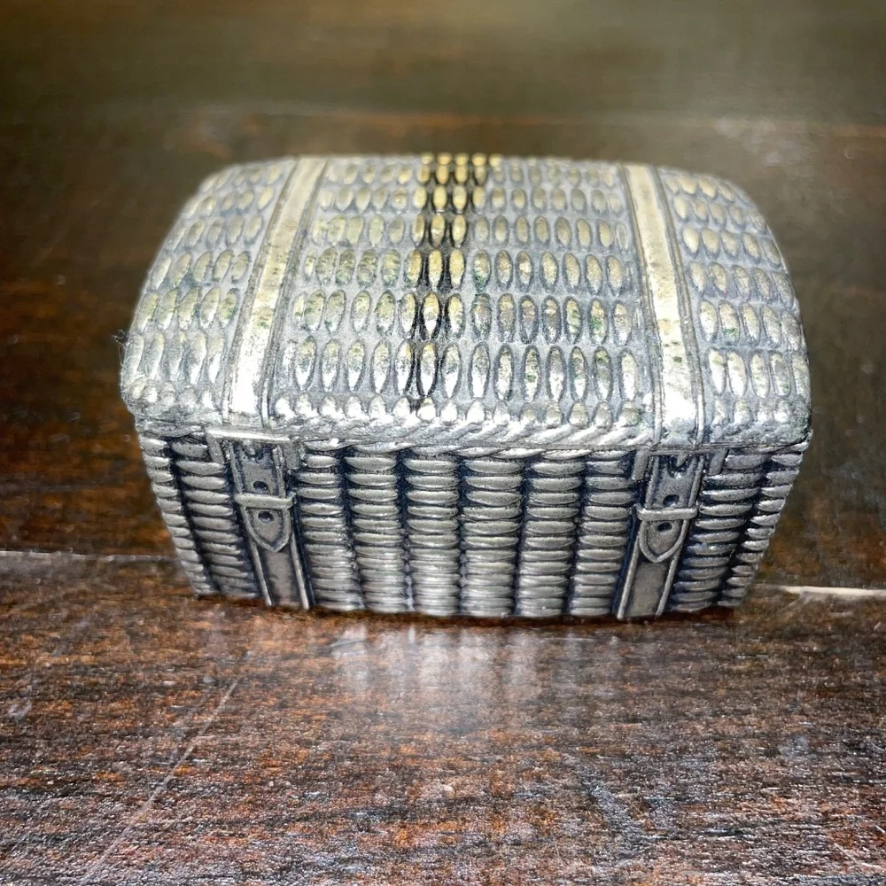Vintage Jewelry Silverplate Casket Picnic‎ Basket Straps Trinket Box
